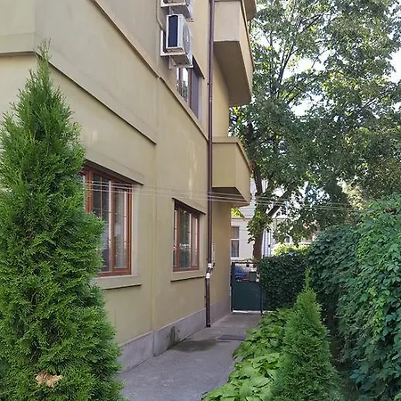 Vila 33 Вилла Констанца