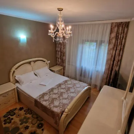 Vilă Vila 33 *
